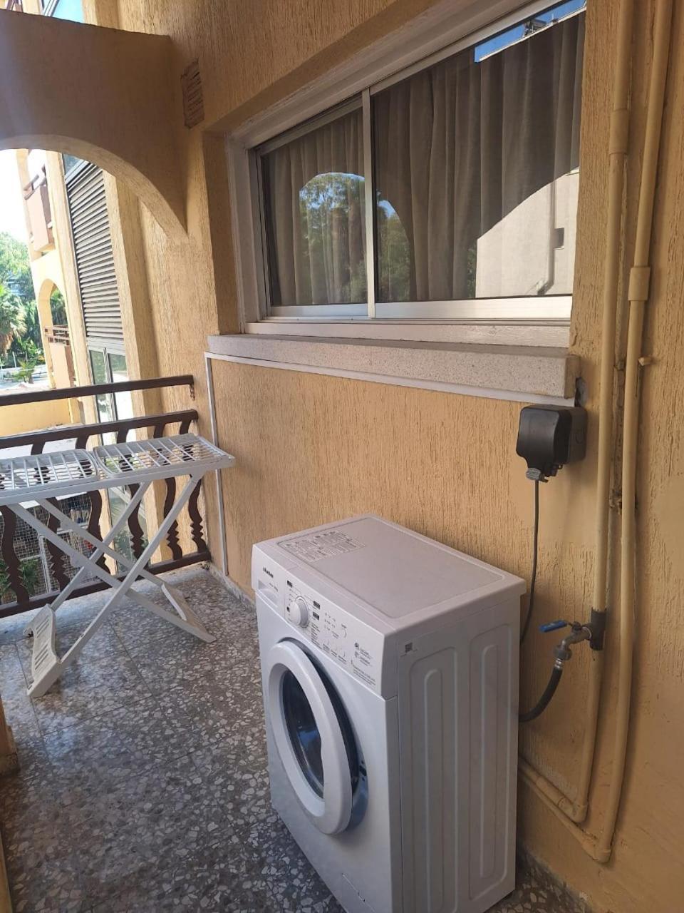 Terpsichore Holiday Apts Limassol Exterior photo