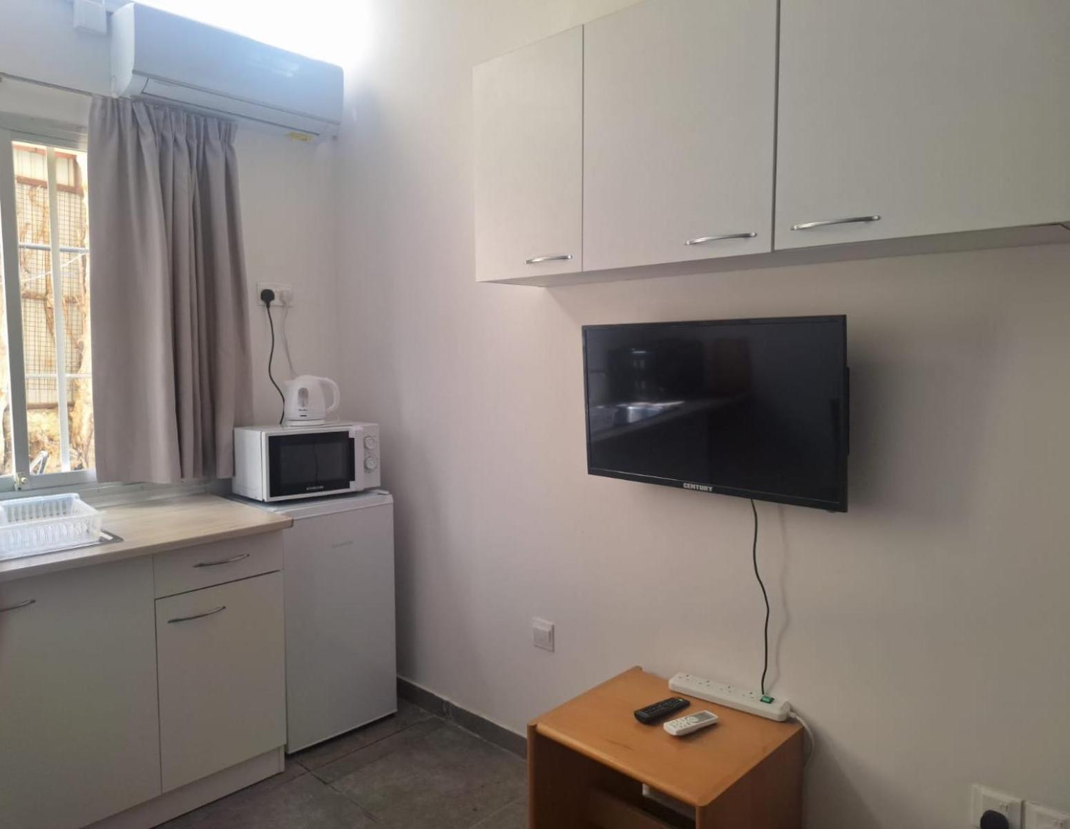 Terpsichore Holiday Apts Limassol Exterior photo